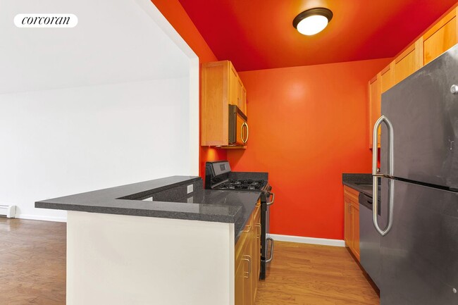 50 E 129th St in New York, NY - Building Photo - Building Photo