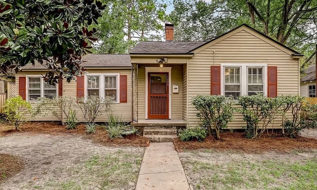 property at 1206 E 52nd St