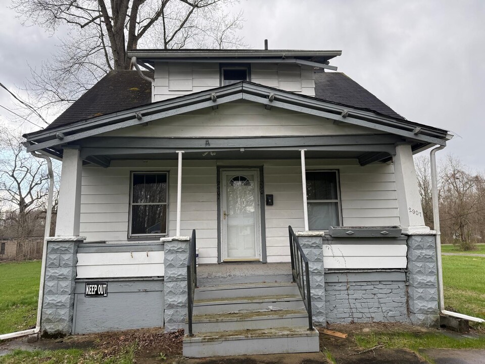 2907 Ridley Ave in Youngstown, OH - Building Photo