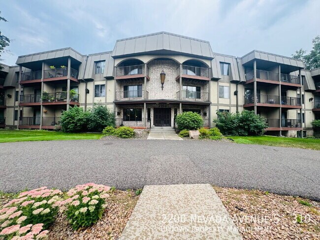 property at 2200 Nevada Ave