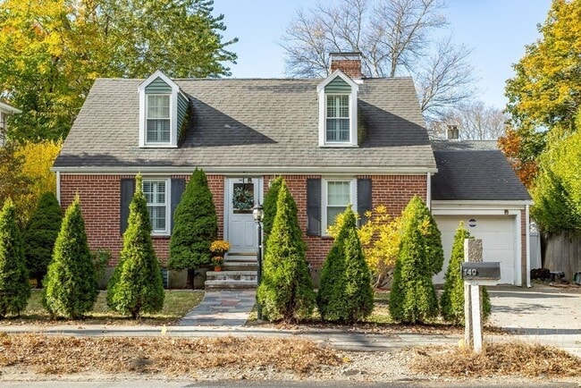 140 Lowell St in Lexington, MA - Building Photo - Building Photo