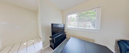 22565 Norwood Dr in Hayward, CA - Building Photo - Building Photo