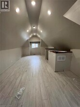 155 Wentworth St S in Hamilton, ON - Building Photo - Building Photo