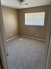 131 Mt Vernon Dr in Norman, OK - Building Photo - Building Photo