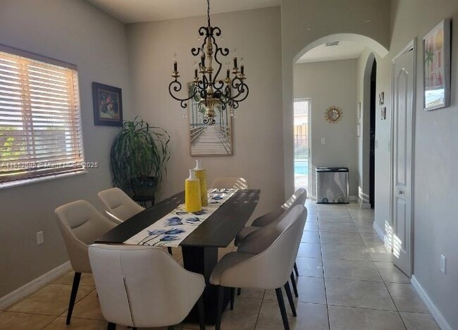 15661 SW 177th Terrace in Miami, FL - Building Photo - Building Photo
