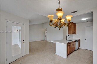 815 Boynton Beach Blvd in Boynton Beach, FL - Building Photo - Building Photo