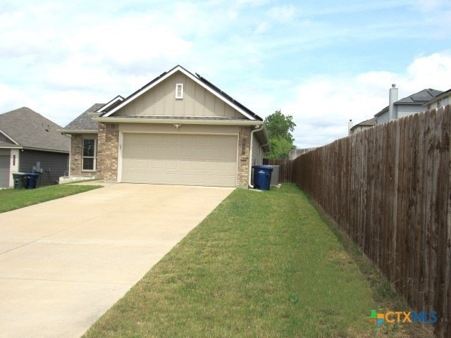 613 Hobby Rd in Copperas Cove, TX - Foto de edificio - Building Photo