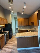 1339 Scenic Ave in Bellingham, WA - Building Photo - Building Photo