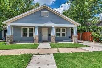 1107 E Cannon St in Fort Worth, TX - Building Photo - Building Photo