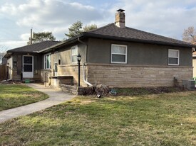 4919 Fuller Dr, Unit 4919 in Columbus, OH - Building Photo