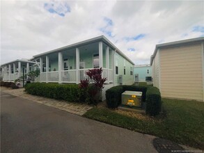 173 Portside Dr in Jensen Beach, FL - Building Photo - Building Photo