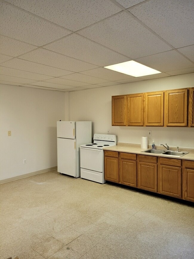 130 KURTZ AVE, Unit #5 in York, PA - Foto de edificio - Building Photo