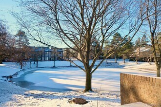 5238 Brett Ct in West Bloomfield Township, MI - Building Photo - Building Photo