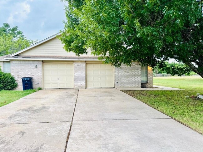 property at 107 Axis Deer Trail