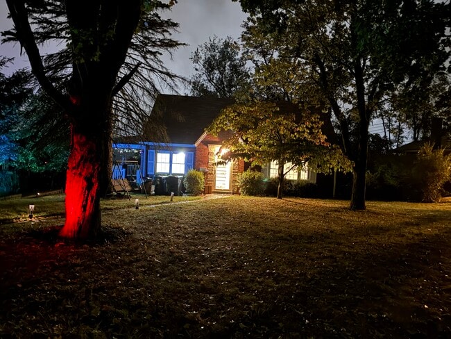 property at 146 Westward Ho Dr