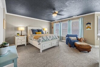 2279 S Bear Claw Way in Meridian, ID - Foto de edificio - Building Photo