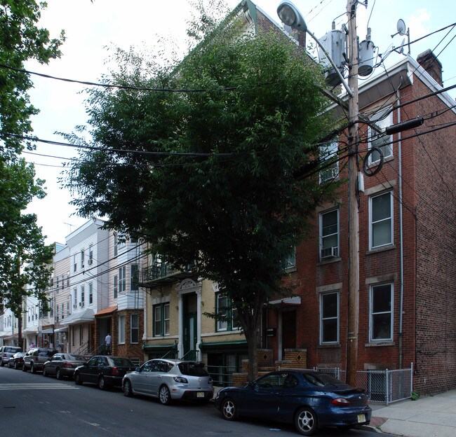 79 Prospect St in Newark, NJ - Foto de edificio - Building Photo