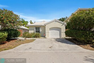 6621 Fern St in Margate, FL - Building Photo - Building Photo