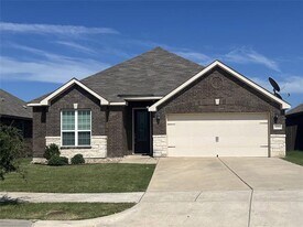 4504 Merchant Trail in Denton, TX - Building Photo