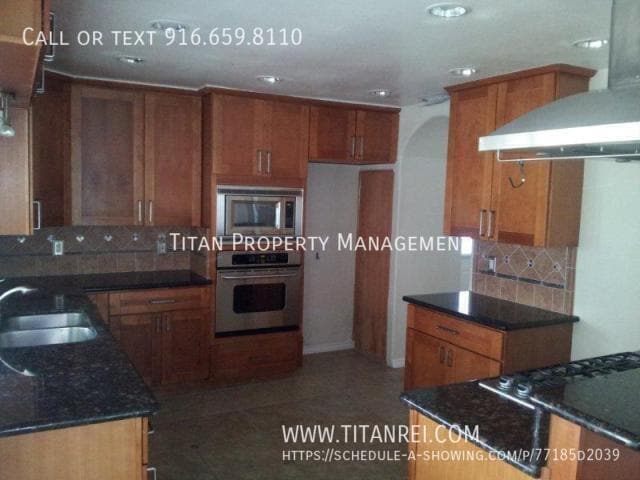3113 Wiese Way in Sacramento, CA - Building Photo - Building Photo