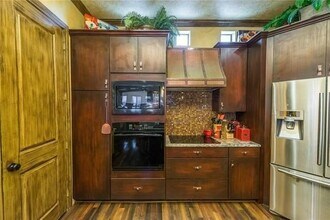 1205 Beaconsfield Lane in Arlington, TX - Building Photo - Building Photo