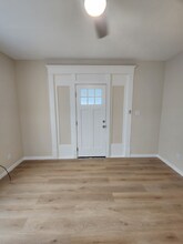 321 S Osage St in Wichita, KS - Building Photo - Building Photo