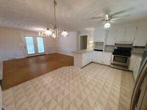 1110 Compass Creek Dr in Rocky Mount, NC - Building Photo - Building Photo