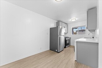 376 N Ave 57 in Los Angeles, CA - Building Photo - Building Photo