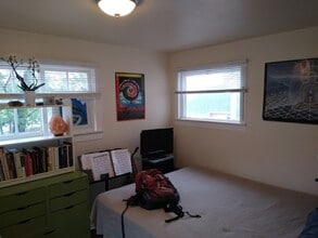 831 Midland Ave in Manitou Springs, CO - Building Photo - Building Photo