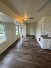 829 Foster Ave in Vineland, NJ - Building Photo - Building Photo