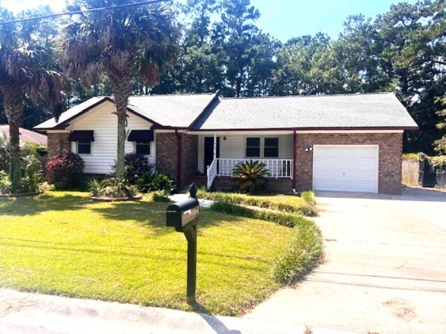 416 Longleaf Dr in Summerville, SC - Foto de edificio