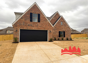 7579 Bridalbrook Ln in Memphis, TN - Building Photo - Building Photo