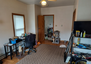 56 7th St, Unit 3 in Cambridge, MA - Building Photo - Building Photo