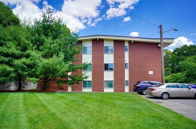 80 Beach St, Unit 2