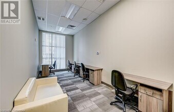 257 Hemlock St in Waterloo, ON - Building Photo - Building Photo