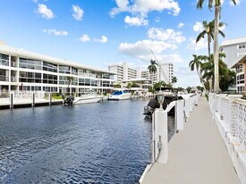3051 NE 47th Ct in Fort Lauderdale, FL - Building Photo
