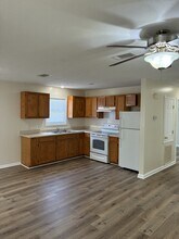 6186 W Grenada St in Bay St. Louis, MS - Building Photo - Building Photo