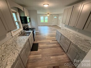 468 River Hill Rd in Statesville, NC - Building Photo - Building Photo