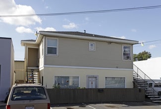 1713 Broadway St in Vallejo, CA - Building Photo - Building Photo