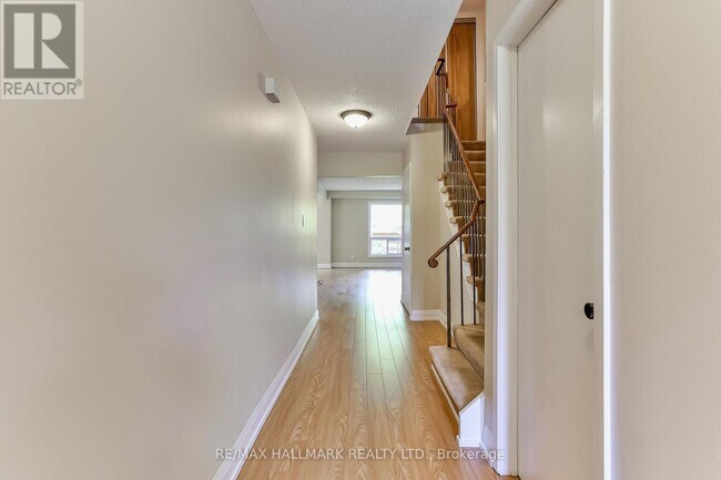 5 Michael Dr in Richmond Hill, ON - Building Photo - Building Photo