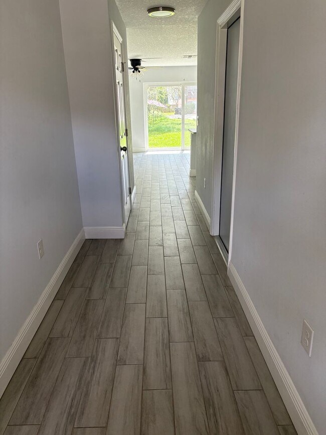 12231 Fox Hound Ln in Orlando, FL - Foto de edificio - Building Photo