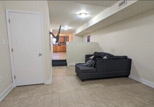 1022 N Carey St in Baltimore, MD - Building Photo - Building Photo