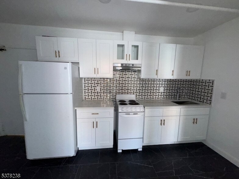 275 Main St, Unit 3 in Paterson, NJ - Building Photo