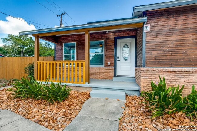 259 Drake Ave in San Antonio, TX - Building Photo - Building Photo
