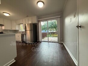 195 Washington St in Park Forest, IL - Building Photo - Building Photo