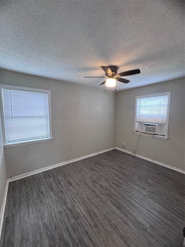 property at 1610 Mystic St