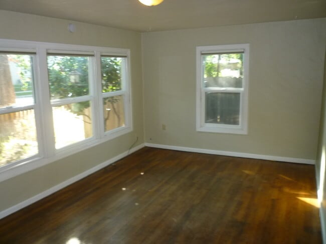 436 Maple St in Chico, CA - Building Photo - Building Photo