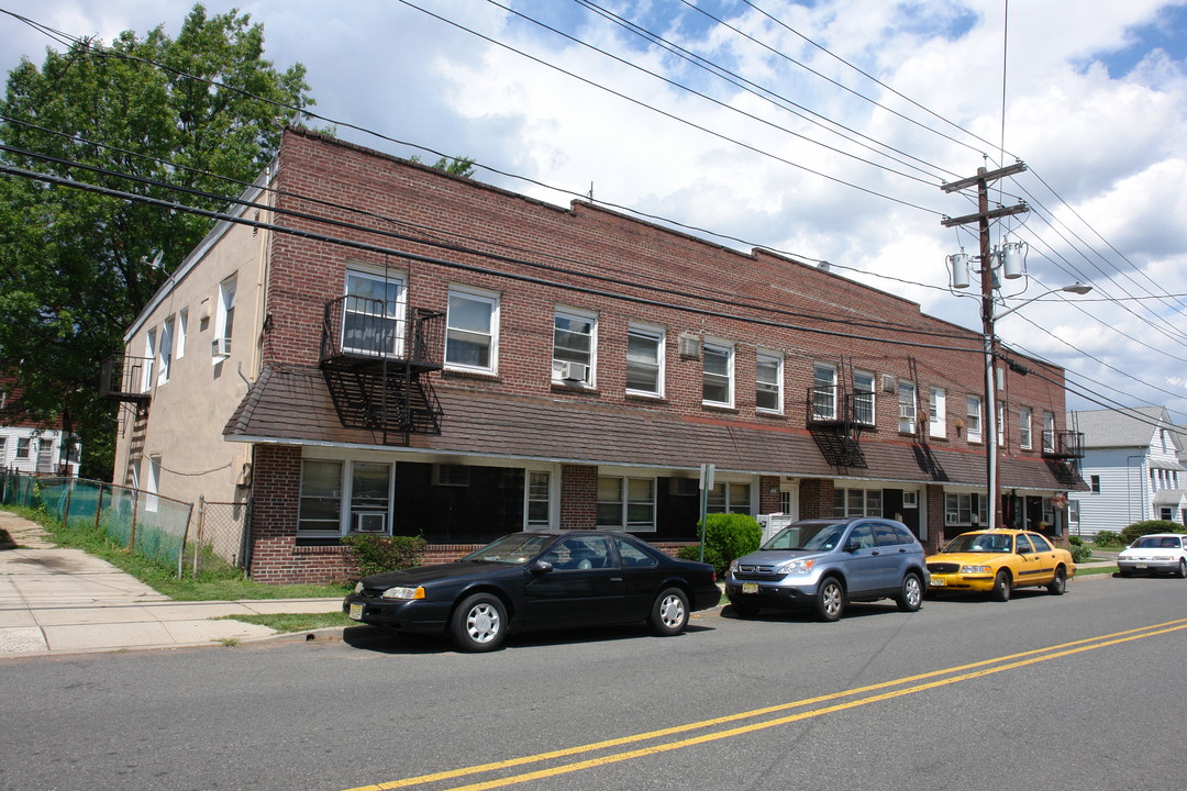 217 Pershing Ave in Carteret, NJ - Building Photo