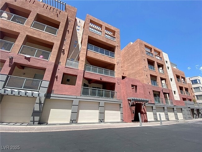 property at 35 E Agate Ave