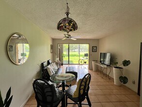 4512 Longwater Chase, Unit Longwater Chase in Sarasota, FL - Building Photo - Building Photo
